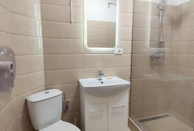 Centrul Istoric - Poarta Schei, garsoniera spa?ioasa. - 1