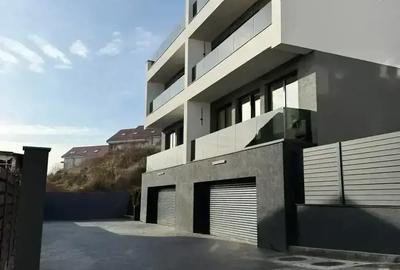 Casă cu 5 camere în Florești