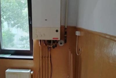 Apartament cu doua camere semidecomandat - 1