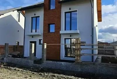 Vila Individuala 5 Camere  | Teren 300m | Mansarda Generoasa |