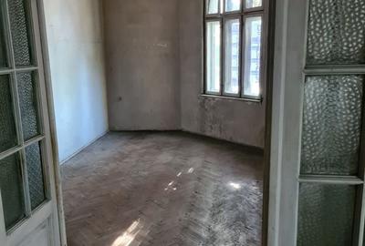 Apartament 3 camere 80,40 mp decomandat Vila veche tip bloc - 5