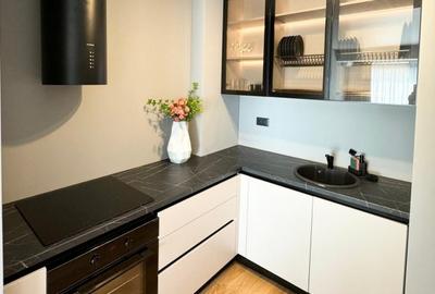 COMISION 0/ NOU / PRIMA INCHIRIERE / TERASA GENEROASA - 12