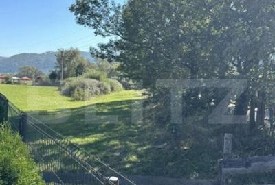 Teren de 3225 mp, în Central