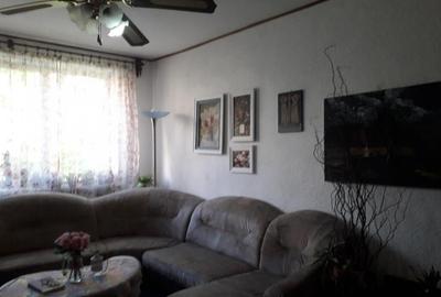Apartament cu 3 camere decomandate zona George Enescu - Albina - 2