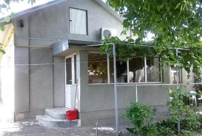 Casă cu 7 camere cu Teren 400 Mp în Central - 7