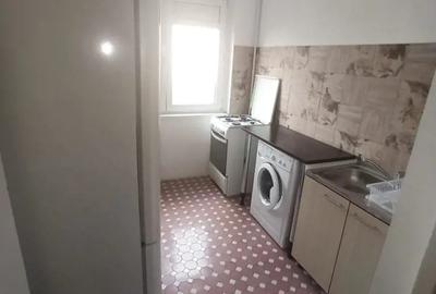 Proprietar.Inchiriez apartament 2 camere decomandat sector 3 p ta Salajan - 4