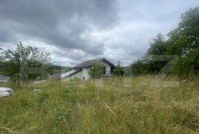 Teren de 1514 mp, în Ștefan cel Mare - 2