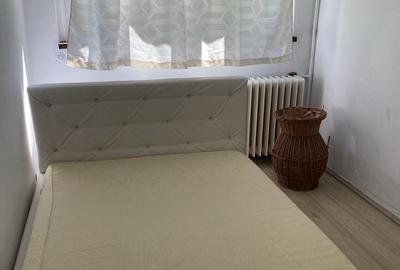 Apartament cu 3 camere semidecomandat în Titan - 4