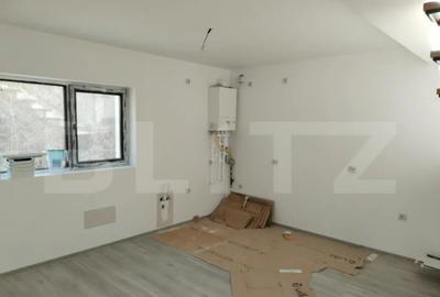 Casă cu 7 camere cu Teren 600 Mp în Central - 7