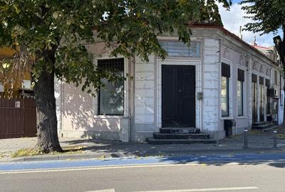 Bd.Mamaia cladire 150 mp pe colt cu destinatie de spatiu comercial - 4