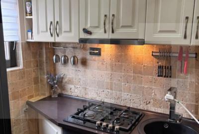 Garsonieră în Intim