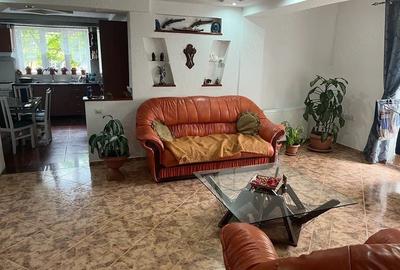 Casă cu Teren 800 Mp în Central - 7