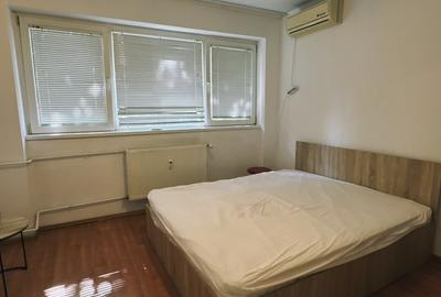 Apartament cu 2 camere semidecomandat în Titan - 4