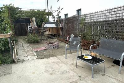 Casă cu 2 camere în Central