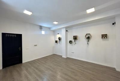 Spatiu de birou, 50 mp utili, recent renovat, parcare, zona P-ta Mihai Viteazul - 2