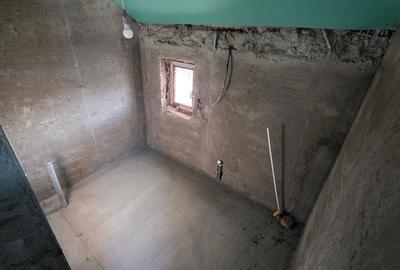 Casă cu 4 camere cu Garaj în Ostrovu Corbului - 9