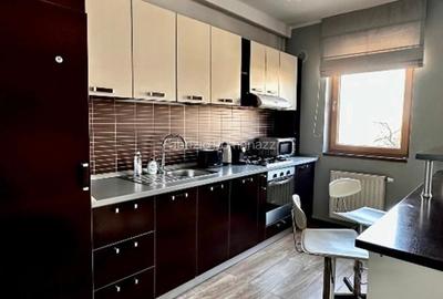 Apartament cu 2 camere semidecomandat, mobilat în Pajura - 6