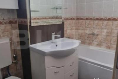 Apartament cu 3 camere decomandat în Micro 4 - 1