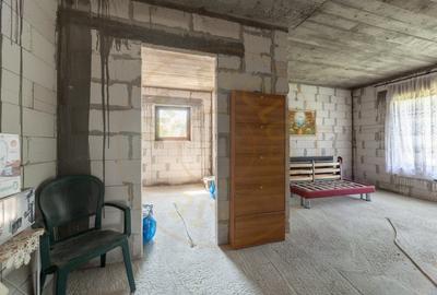 O casa cu lumina din plin si aer curat, Babana, AG - 16