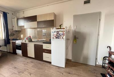 Apartament cu 2 camere semidecomandat, mobilat în Giroc - 2