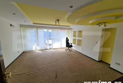 Casă cu 6 camere cu Teren 756 Mp în Central - 1