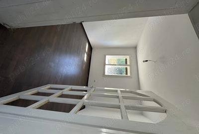 Casă cu Teren 1662 Mp în Remeți - 4