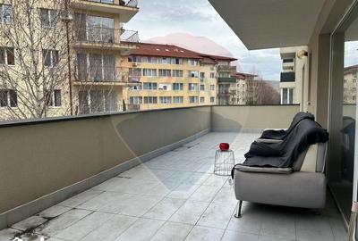 Apartament cu 2 camere semidecomandat, mobilat în Florești - 5