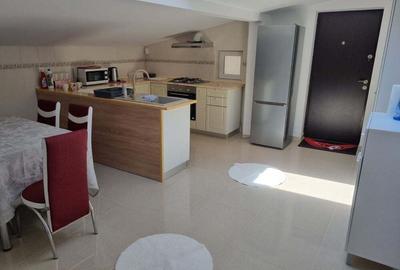 Apartament cu 4 camere decomandat în Deta - 1