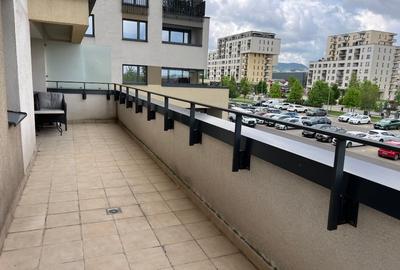 Apartament cu 2 camere decomandat, mobilat în Tractorul - 9