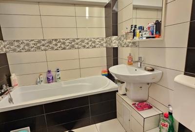 Apartament 3 camere- zona Stadion Ghencea - 8
