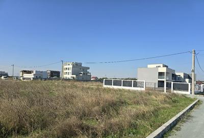 Vanzari terenuri in Costinesti zona Forum - 9