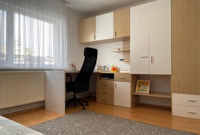 Apartament cu 3 camere în Eroilor - 14
