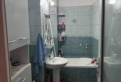 Apartament cu 3 camere în Central - 1