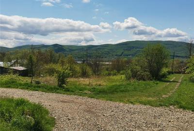 Casă cu Teren 1000 Mp în Pârscov - 1