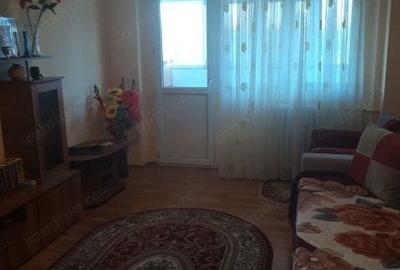 Apartament -3 camere -decomandat-Zona Lacul Tei