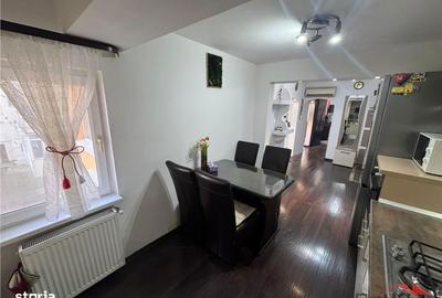 Apartament cu 3 camere, mobilat în Central - 13