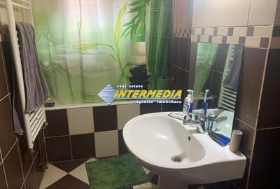 Apartament cu 2 camere semidecomandat în Cetate - 2