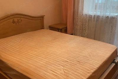 Garsoniera in zona Izvor