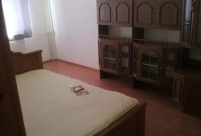 Apartament cu 2 camere decomandat în Central - 2