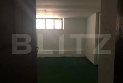 Casă cu 4 camere cu Teren 160 Mp în Schei - 8