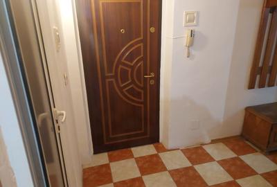 Apartament cu doua camere situat la etajul 4 in bloc P+4E - 3