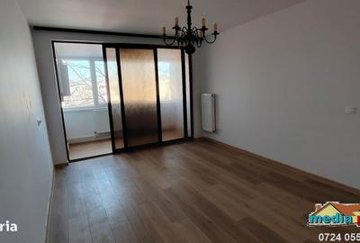 Apartament cu 3 camere semidecomandat în Micro 16 - 7