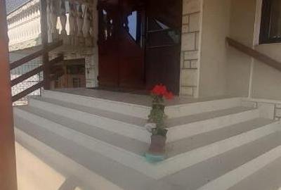 Sat Sasar, casa , 23 ari teren - 5