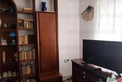 Casă cu 6 camere cu Teren 402 Mp în Bogdănești (Tomșani) - 8