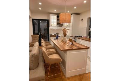 REA1023158 Apartament 4 camere de vanzare - 5