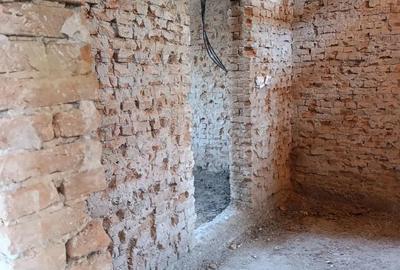 Casă cu Teren 405 Mp în Dărmănești - 1