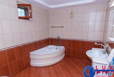 Casă cu 4 camere cu Teren 110 Mp în Central - 18