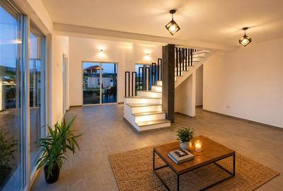 Casă individuală cu 3 camere cu Teren 811 Mp în Arcuș - 1