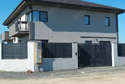 Casă cu Teren 300 Mp în Ghiroda - 8