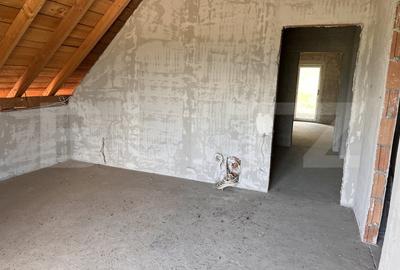 Casa in Sanpetru cu priveliste panoramica si zona linistita - 8